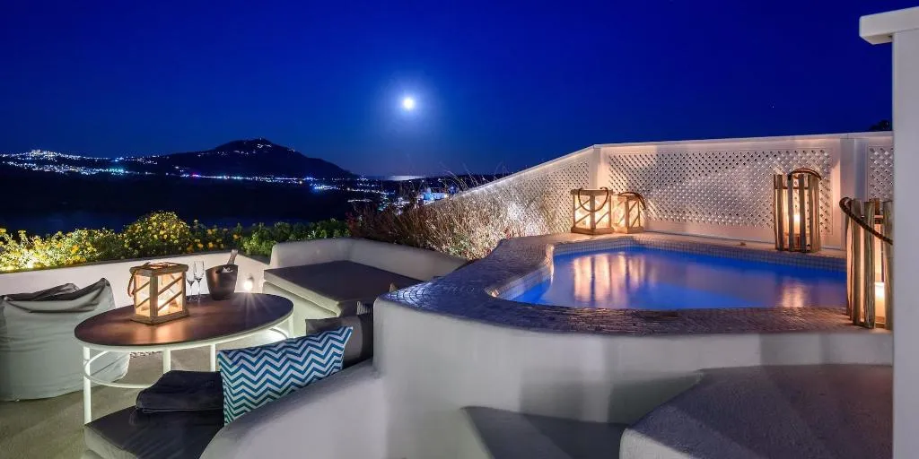 Room, Elements of Caldera Suites, Santorini
