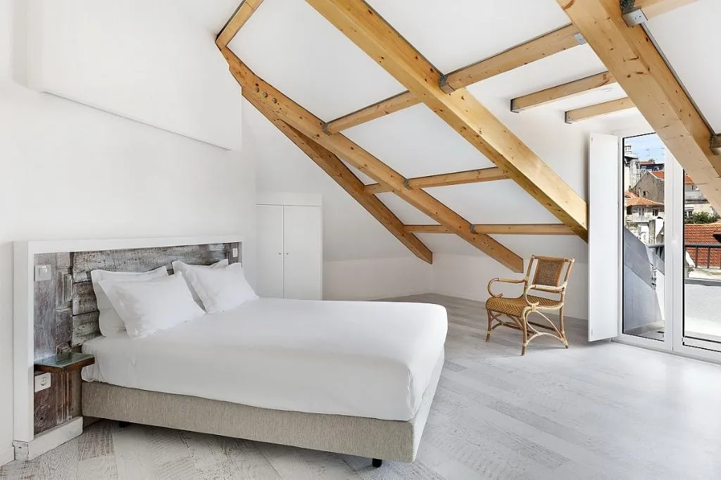 APARTMENT SUPERIOR ONE BEDROOM Room, Hello Lisbon Castelo Apartments, Lisbon