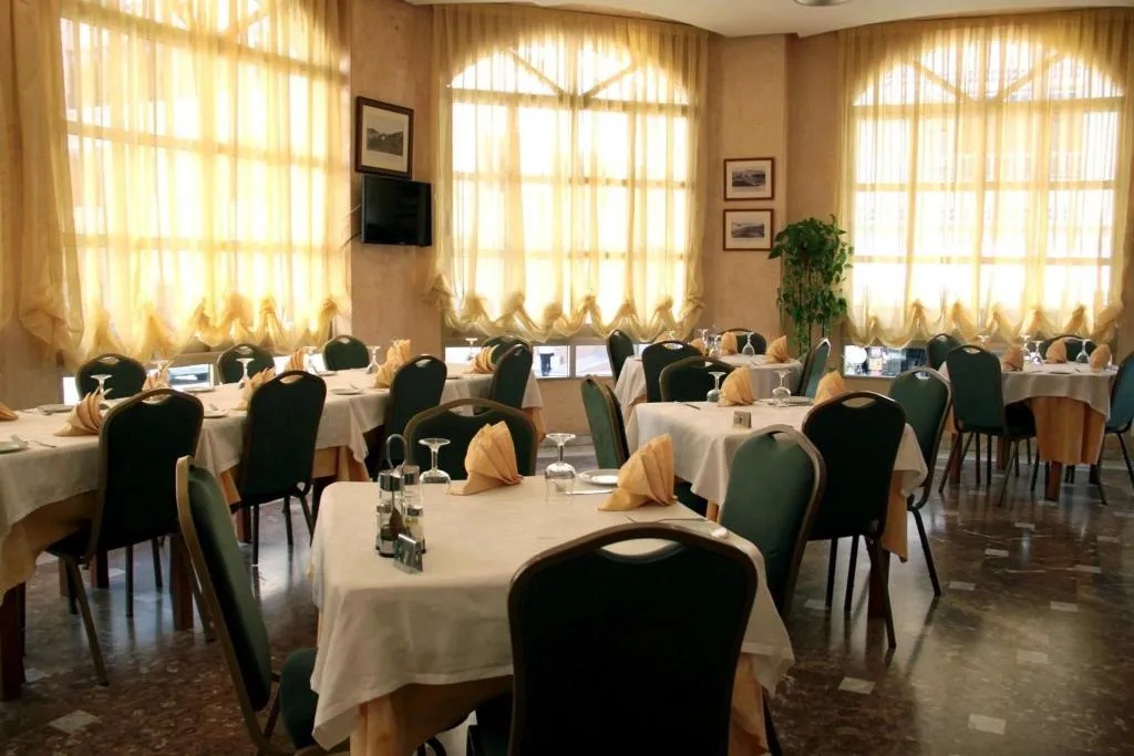 Restaurant, Hotel Mediterraneo, Costa Blanca