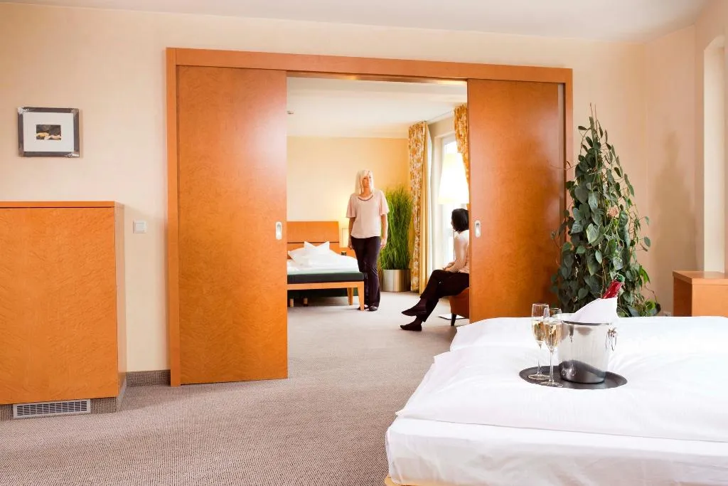 SUITE STANDARD Room, Best Western Premier Airporthotel Berlin, Berlin