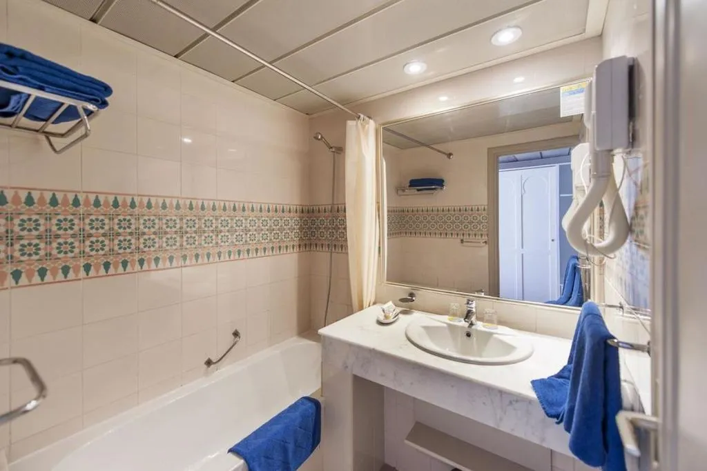 Room, Club Calimera Yati Beach, Tunisia