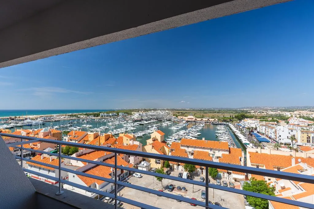 General view, The Navigator - Olympus Marina, Algarve