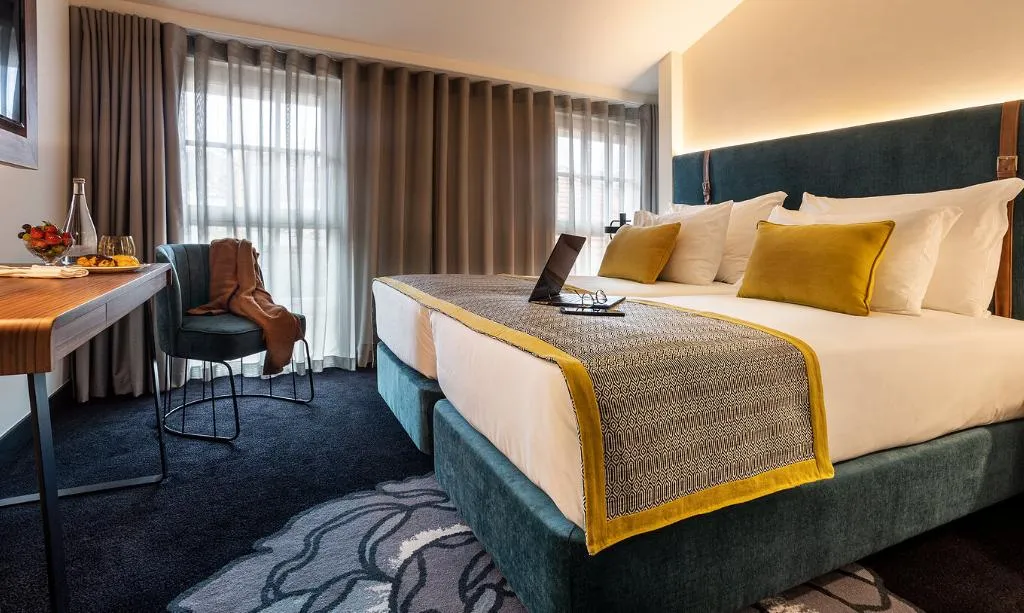 Double or Twin SUPERIOR Room, Pousada do Porto – Rua das Flores, Porto