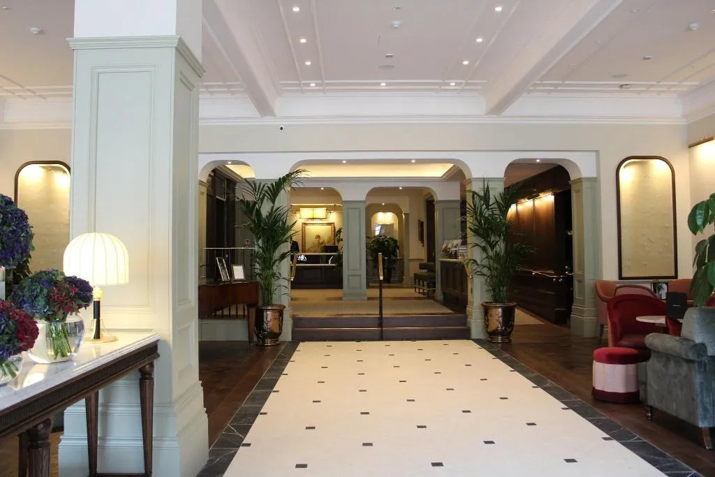Lobby, The Metropole Hotel Cork, Cork