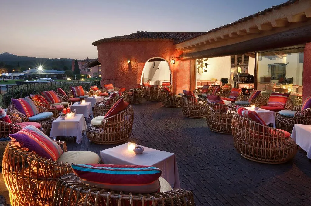 Bar, Cala di Volpe, Olbia
