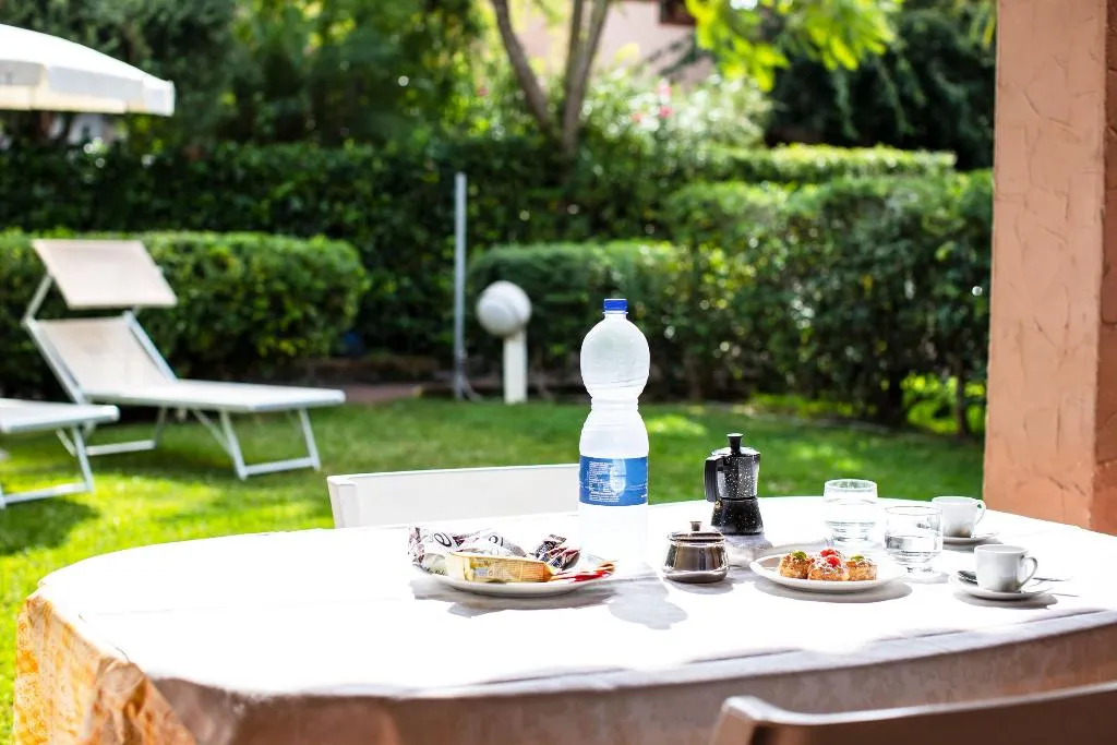 APARTMENT CAPACITY 6 Room, Portorosa Residence, Catania