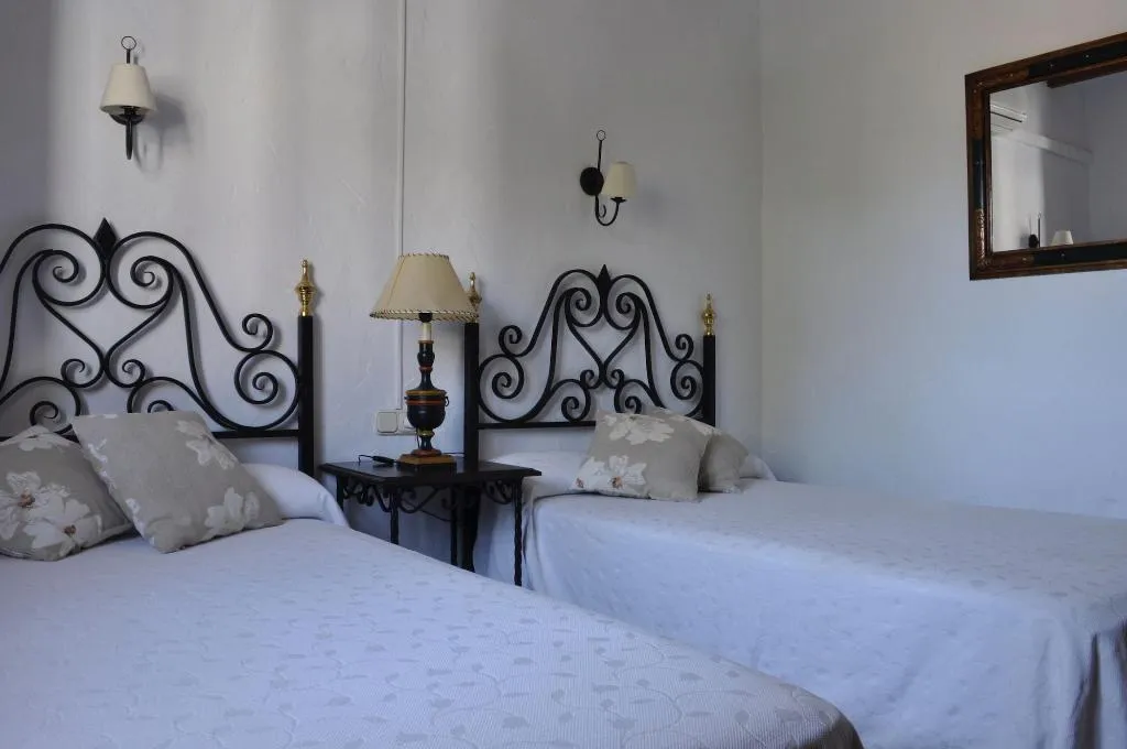 Room, Hotel Rural La Paloma, Costa Del Sol