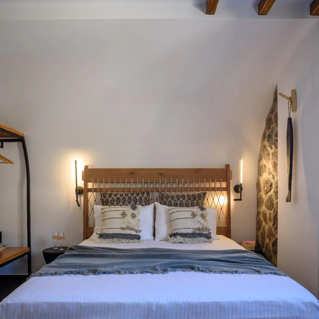 DOUBLE STANDARD Room, Vrachos Suites Mykonos, Mykonos