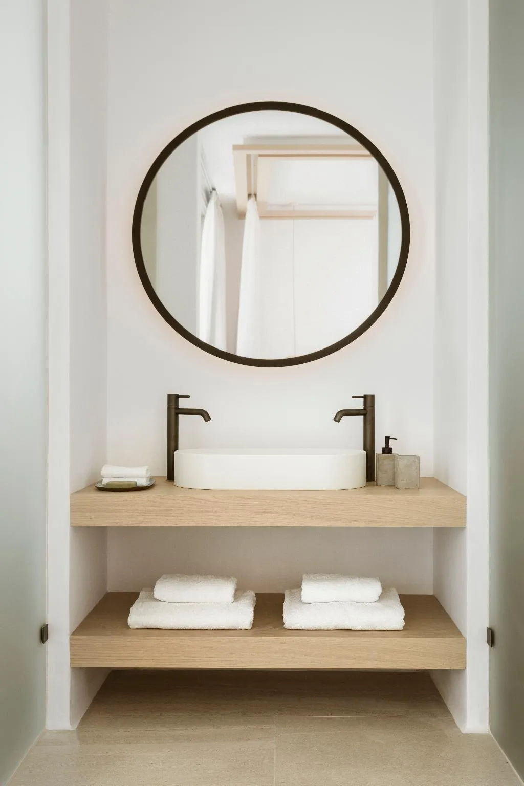 SUITE DELUXE WITH JACUZZI Room, Mykonos Flow - Super Paradise, Mykonos