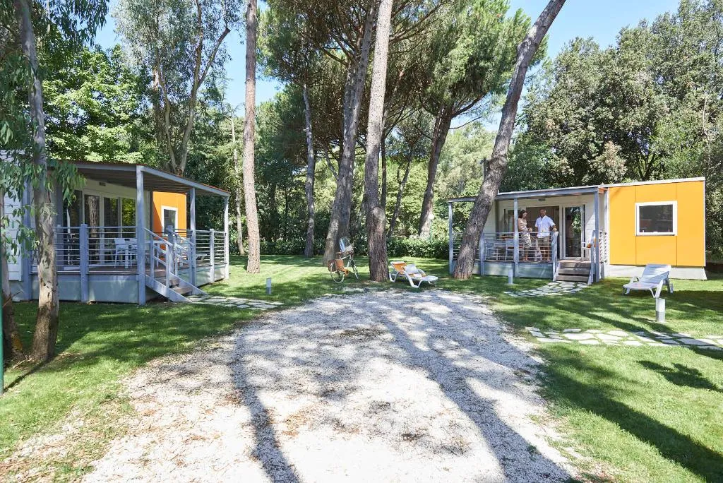 MOBILE HOME CAPACITY 5 Room, Baia Domizia Camping Village, Naples