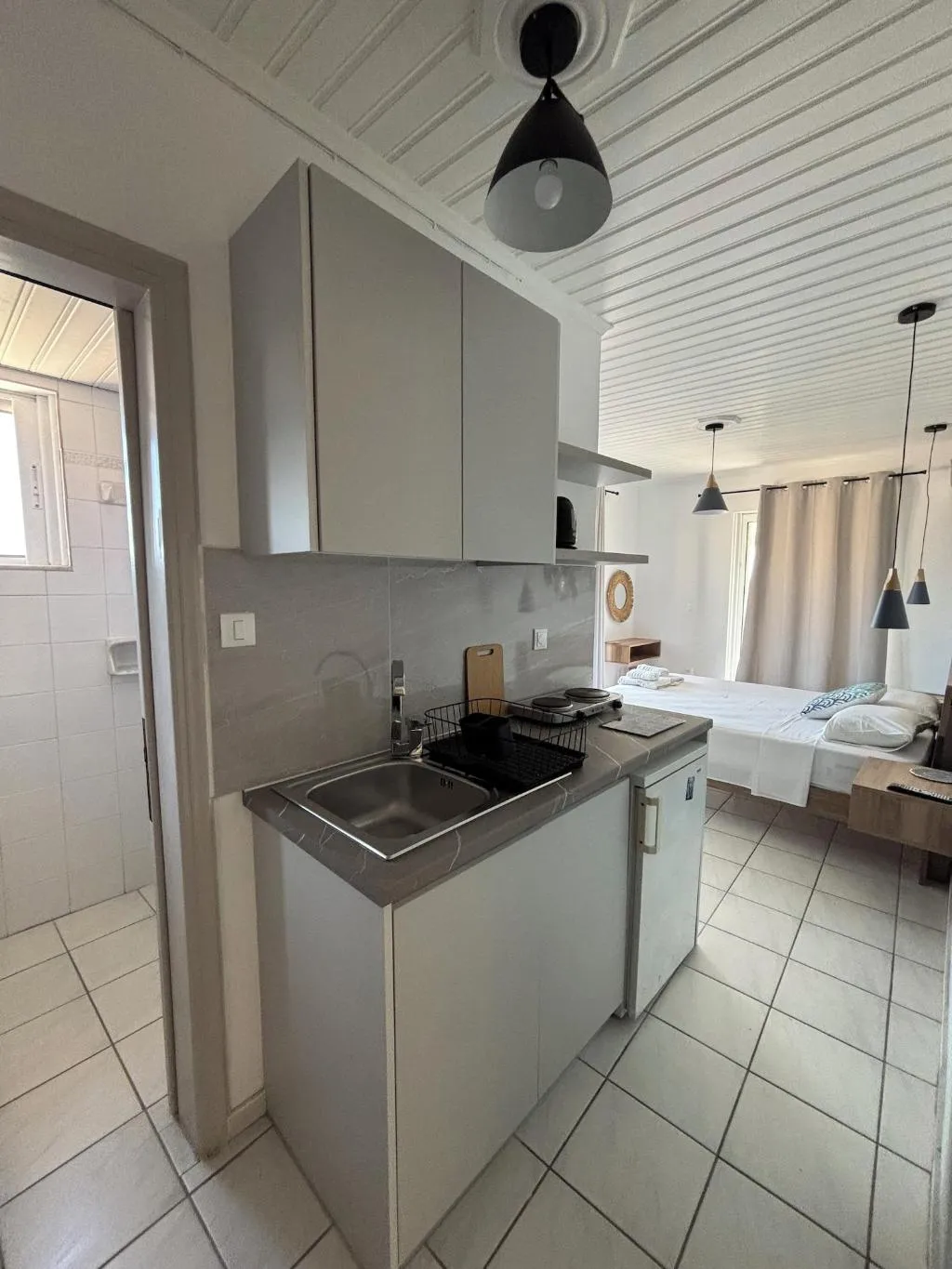 Room, Vaso Alykanas Studios, Zante