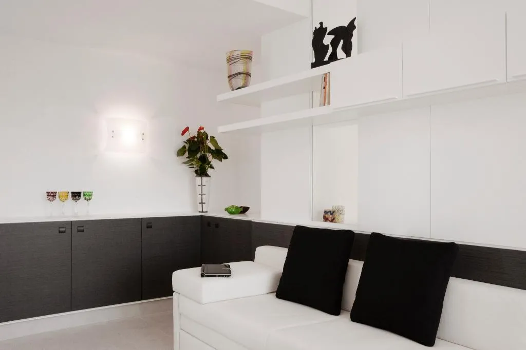 APARTMENT CAPACITY 3 Room, Lungotevere Suite, Rome