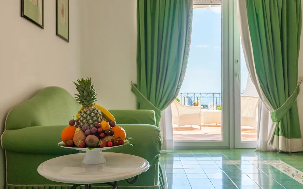Double or Twin DELUXE SEA VIEW Room, La Residenza, Naples