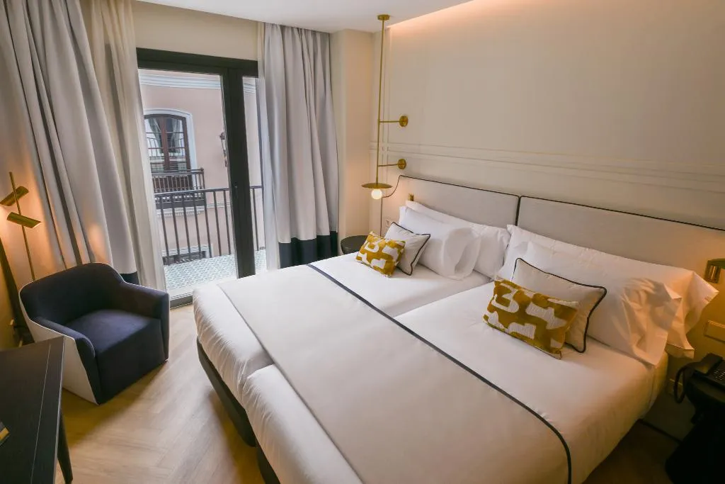 Double or Twin WITH BALCONY Room, Sercotel Sevilla Don Luciano, Seville