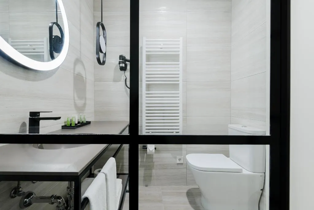 APARTMENT TWO BEDROOMS Room, Smartrental Collection Gran Vía Centric, Madrid