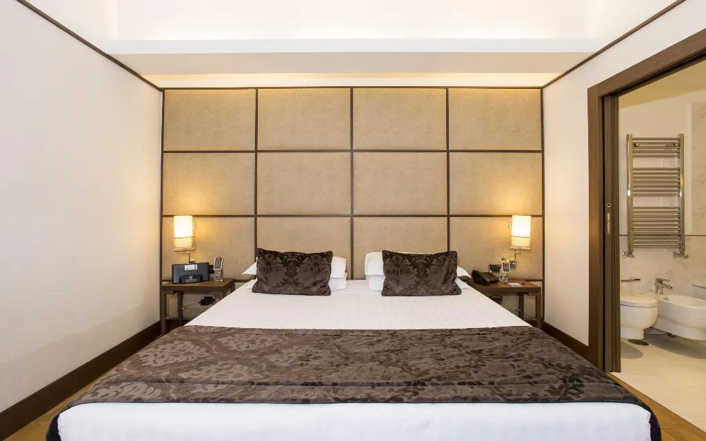 DOUBLE CLASSIC Room, The Independent Hotel, Rome