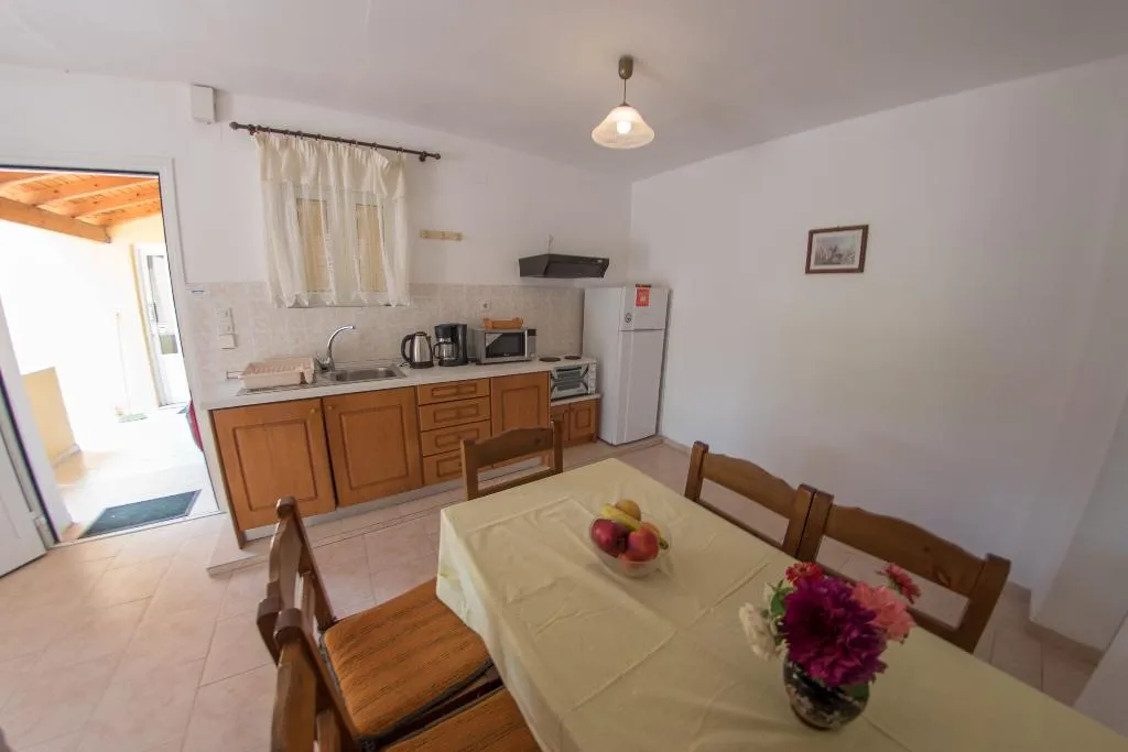 APARTMENT CLASSIC SEA VIEW Room, Elias House, Corfu