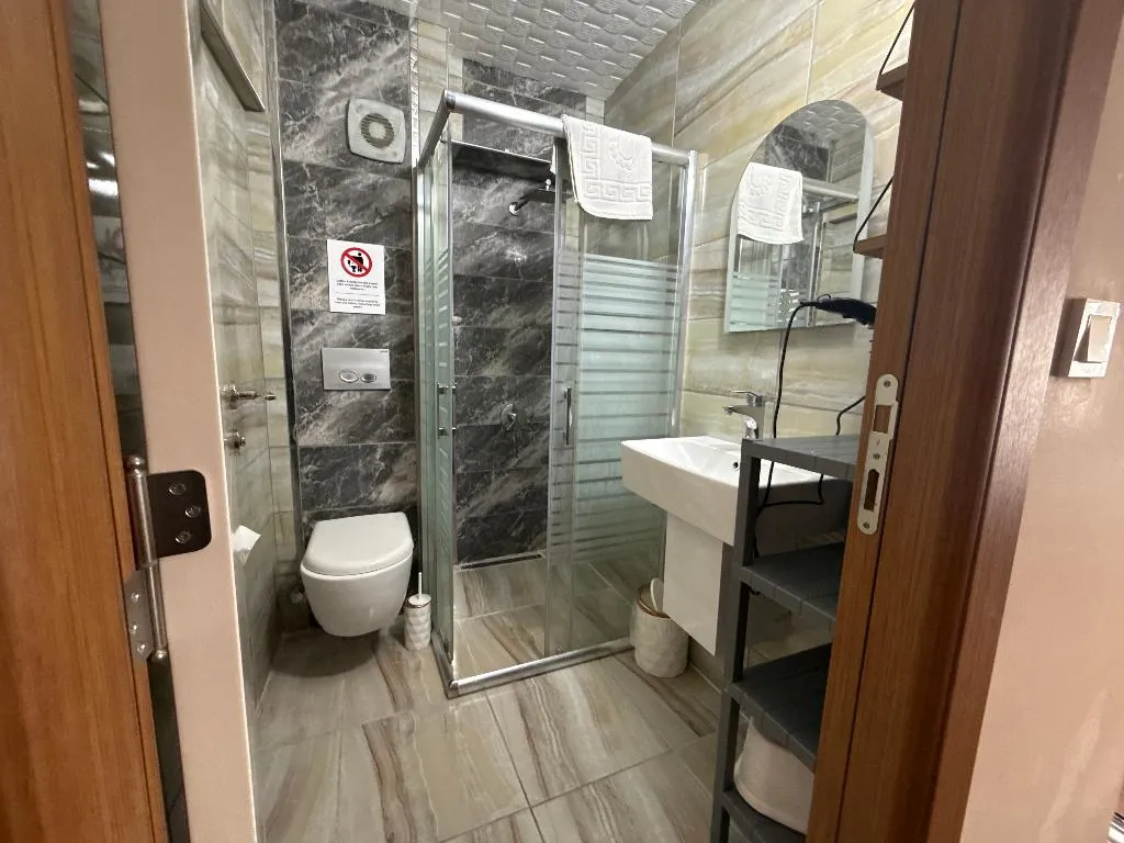 QUADRUPLE DELUXE CAPACITY 4 Room, Twenty Hotel, Antalya