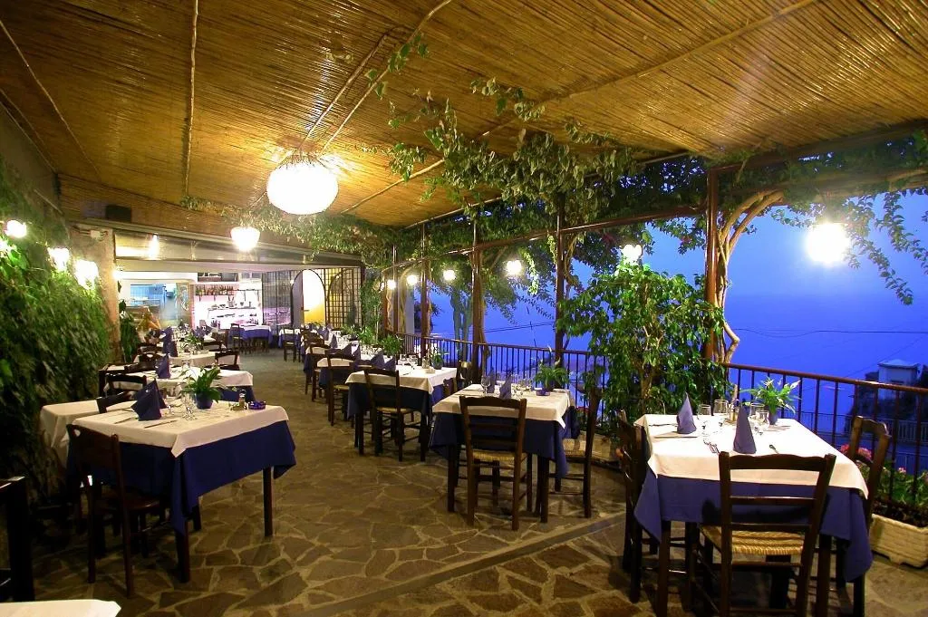 Restaurant, Al Pesce d'Oro, Naples