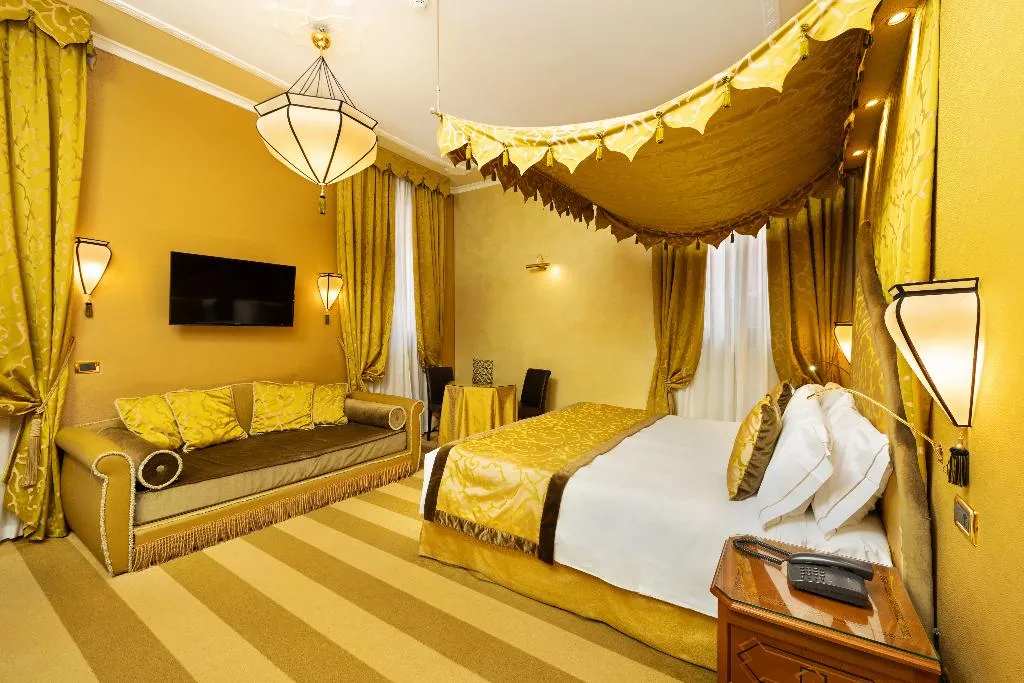 JUNIOR SUITE CLASSIC Room, Ai Mori d'Oriente, Venice
