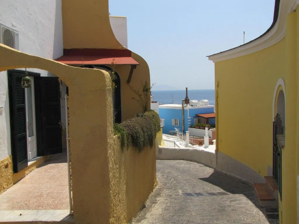 General view, Casa del Sole, Naples