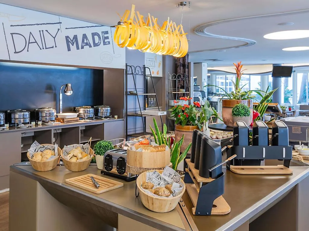 Restaurant, Novotel Setubal, Lisbon