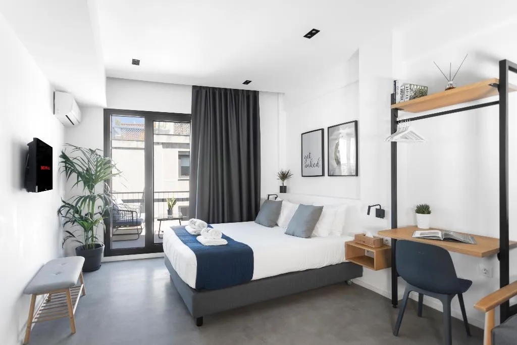 JUNIOR SUITE WITH BALCONY Room, PAME House, Athens