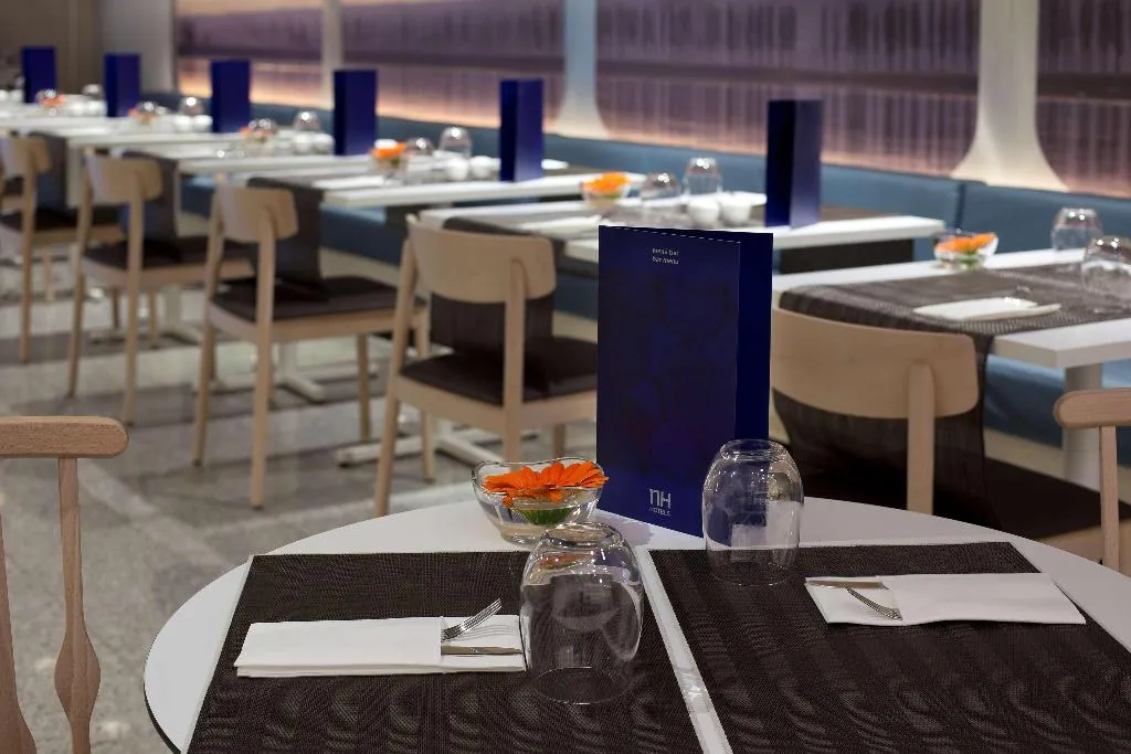 Restaurant, NH Madrid Atocha, Madrid