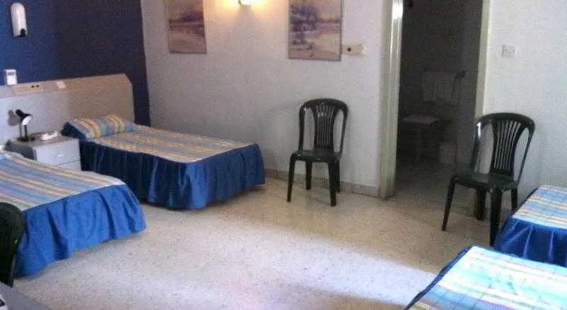 QUADRUPLE STANDARD Room, Roma Hotel, Malta