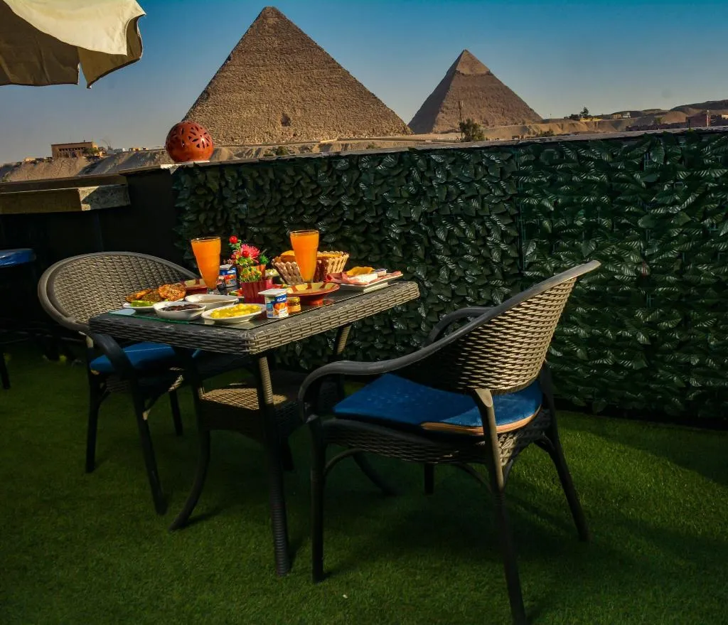 Restaurant, Turquoise Pyramids Hotel, Cairo