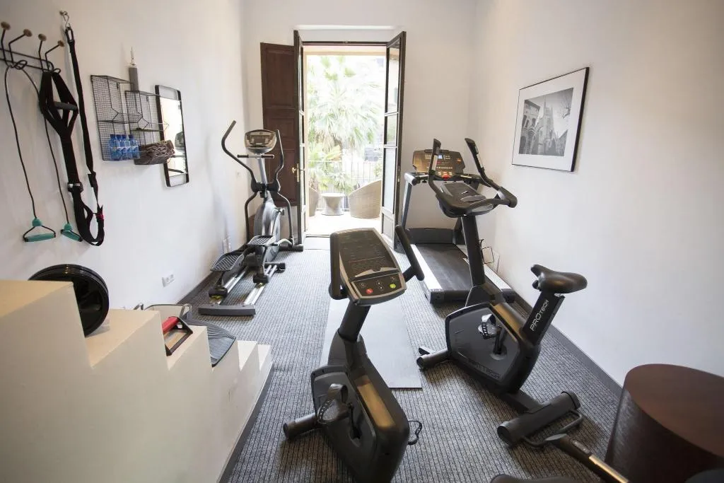 Sports and Entertainment, Hotel Lavenida, Majorca