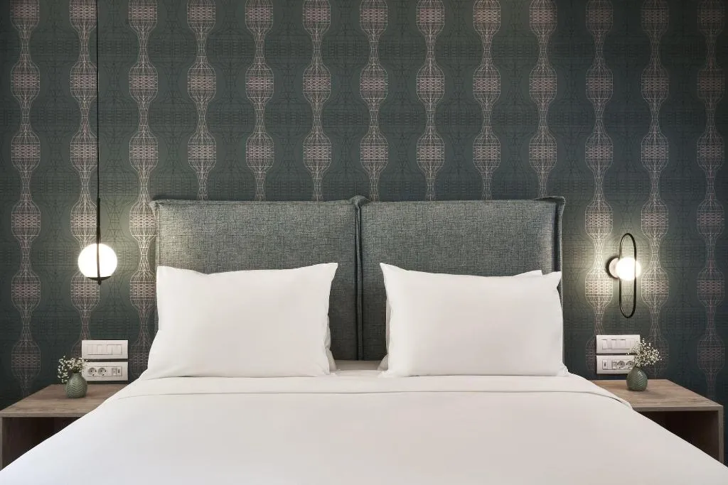 Room, NLH Monastiraki, Athens