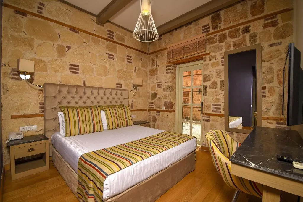 Room, Fiore Garden Suites, Antalya