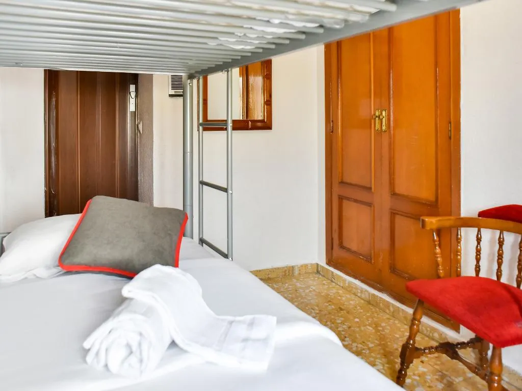 TWIN STANDARD Room, Hostal Carabanchel, Madrid