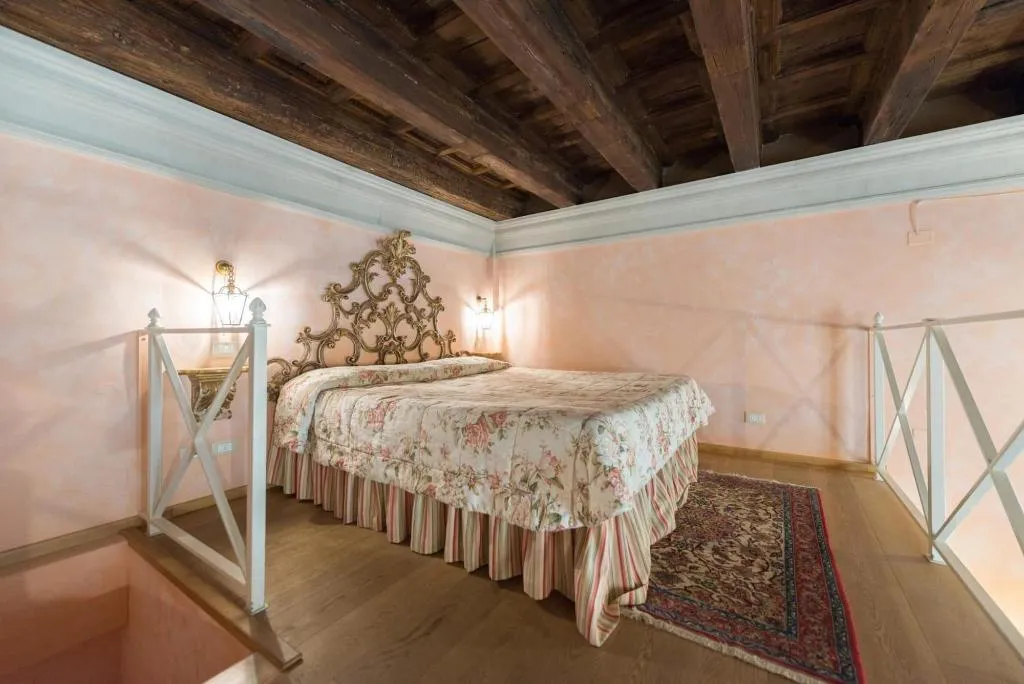 Room, Corte Dei Neri, Florence