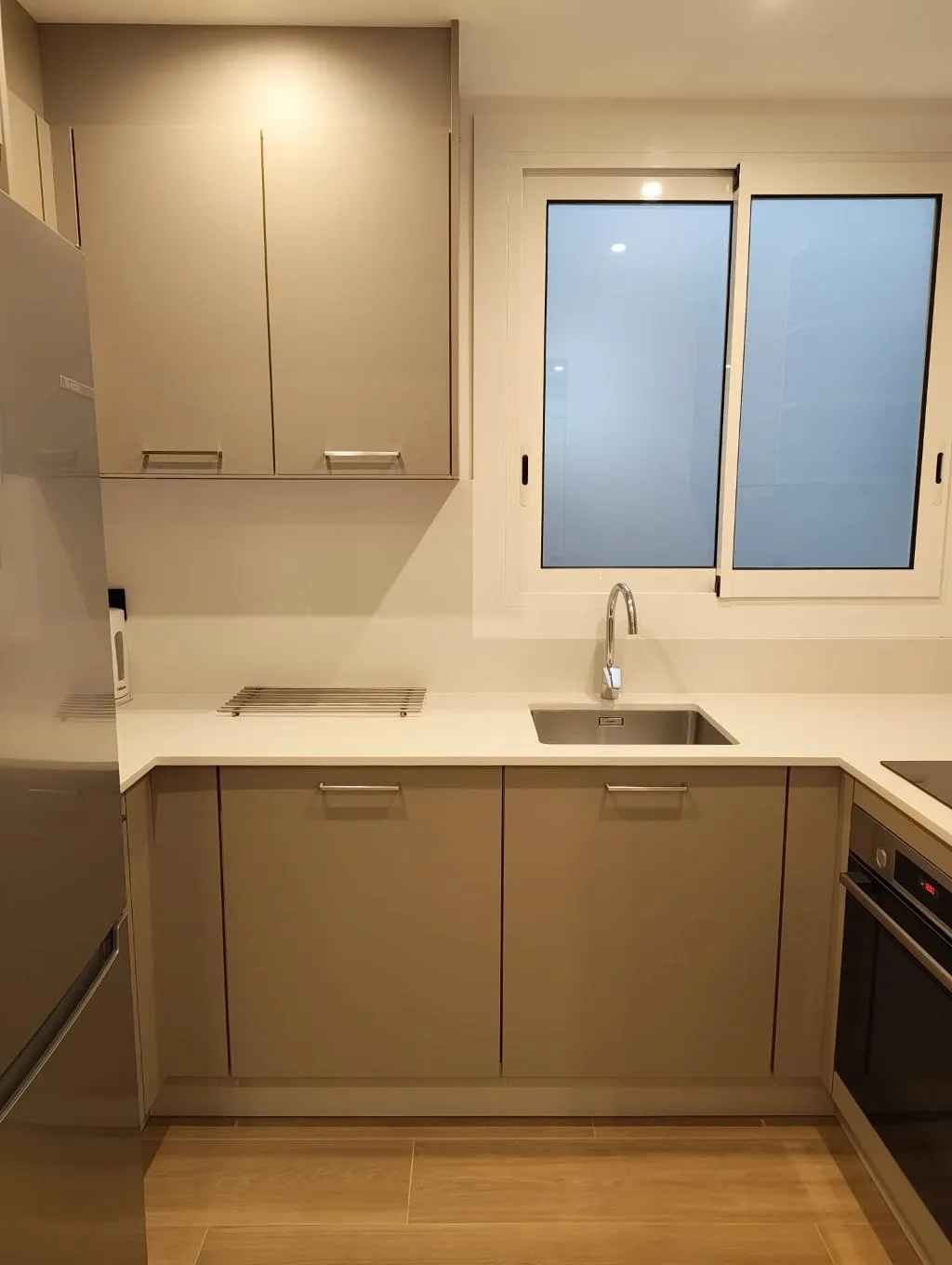 APARTMENT THREE BEDROOMS TWO BATHROOMS Room, Mercedes Heritage Apartments, Barcelona