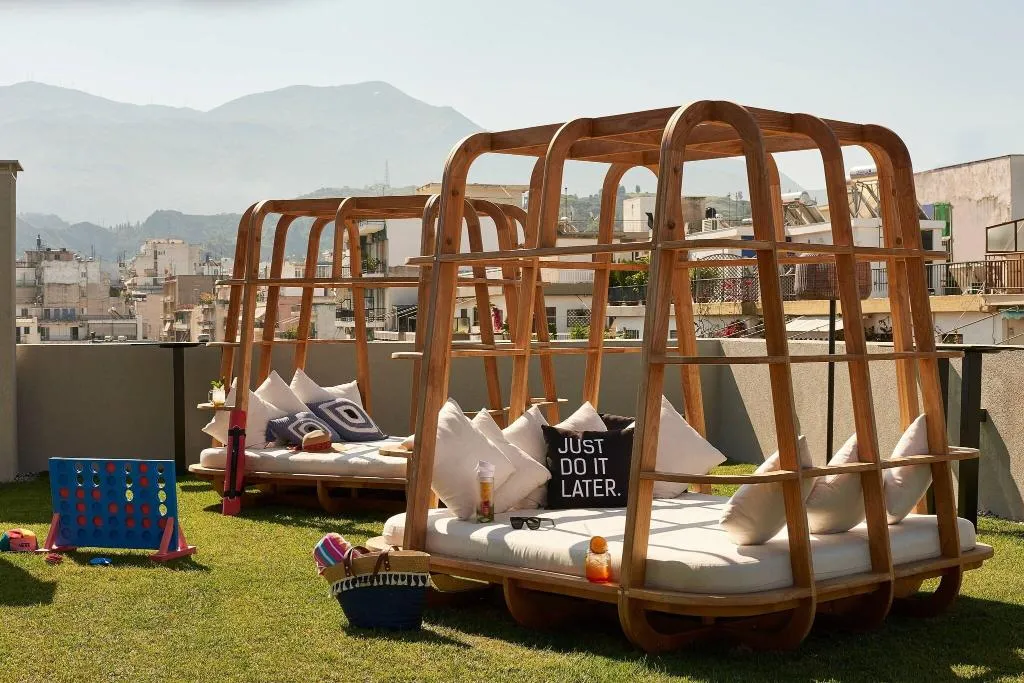 Sports and Entertainment, Moxy Patra Marina, Athens