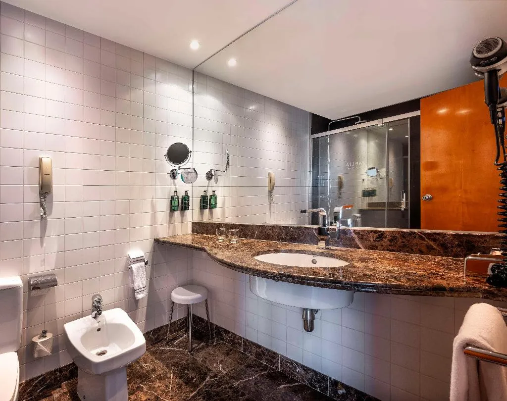 DOUBLE STANDARD Room, Melia Sitges, Costa Brava