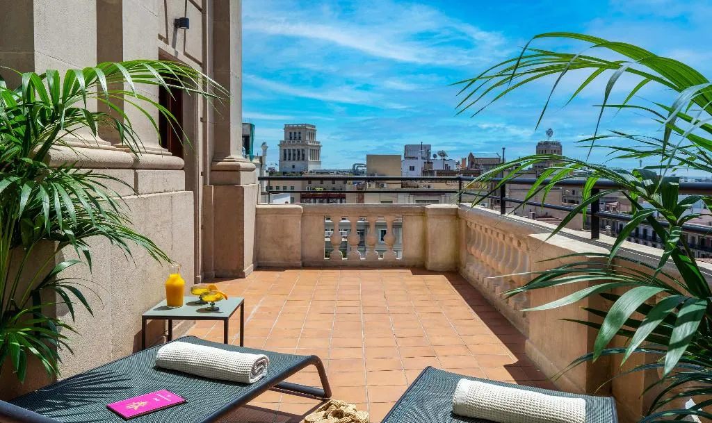 Double or Twin WITH TERRACE Room, El Avenida Palace, Barcelona