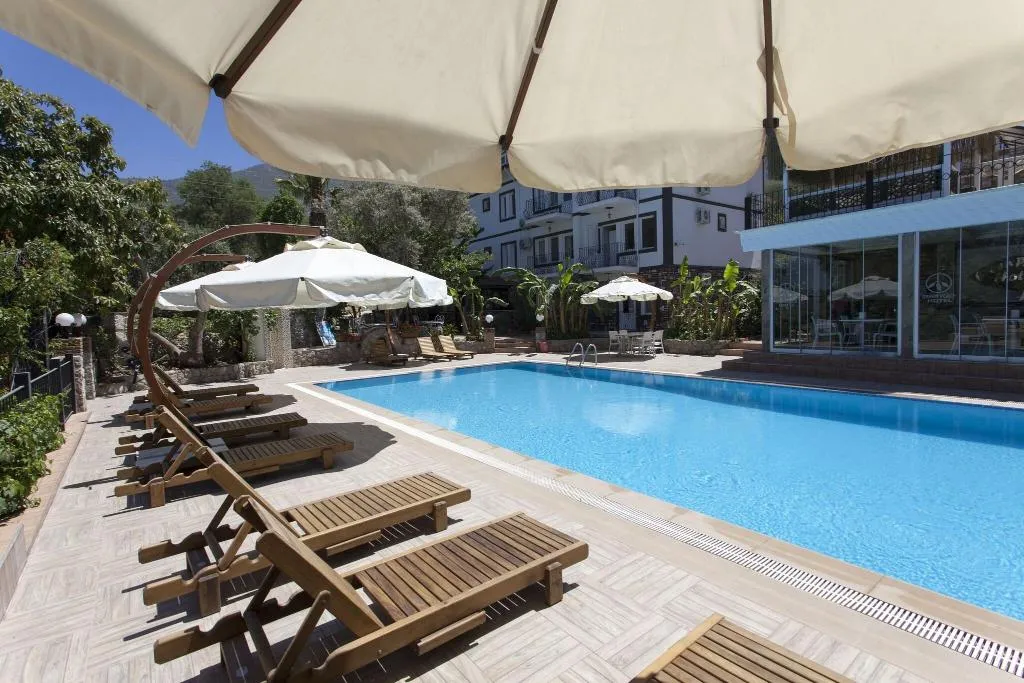 Pool, Green Peace, Dalaman