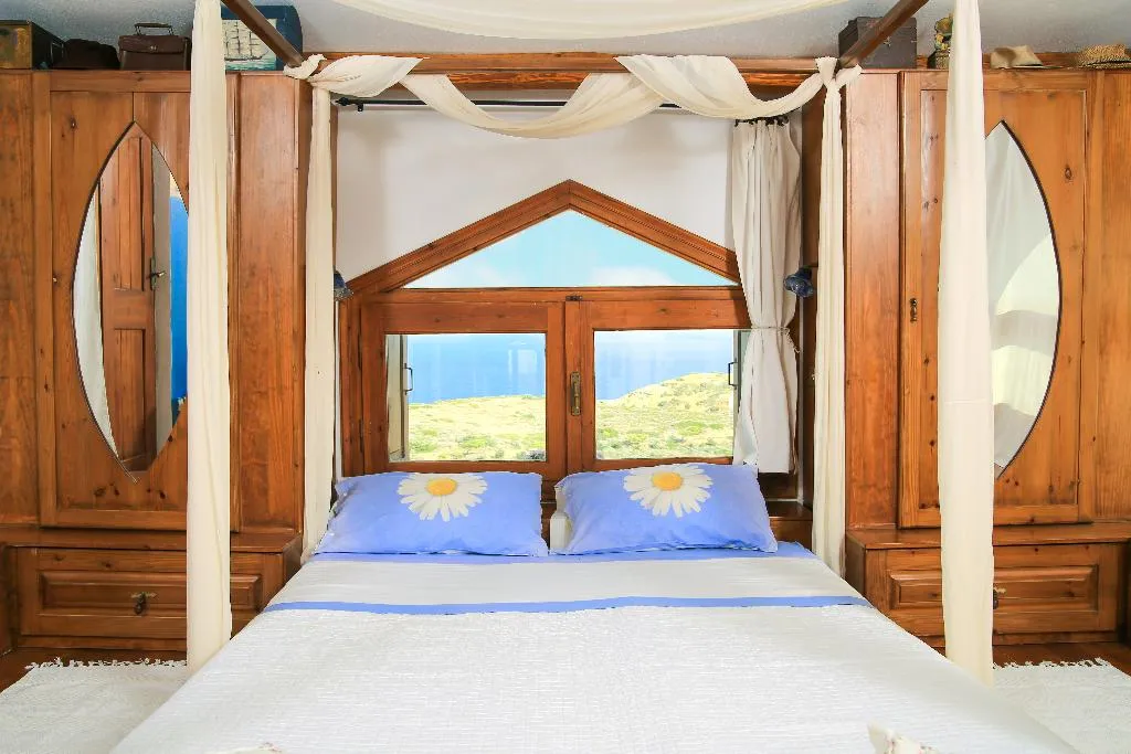SUITE SEA VIEW Room, Villa Iliatoras, Crete