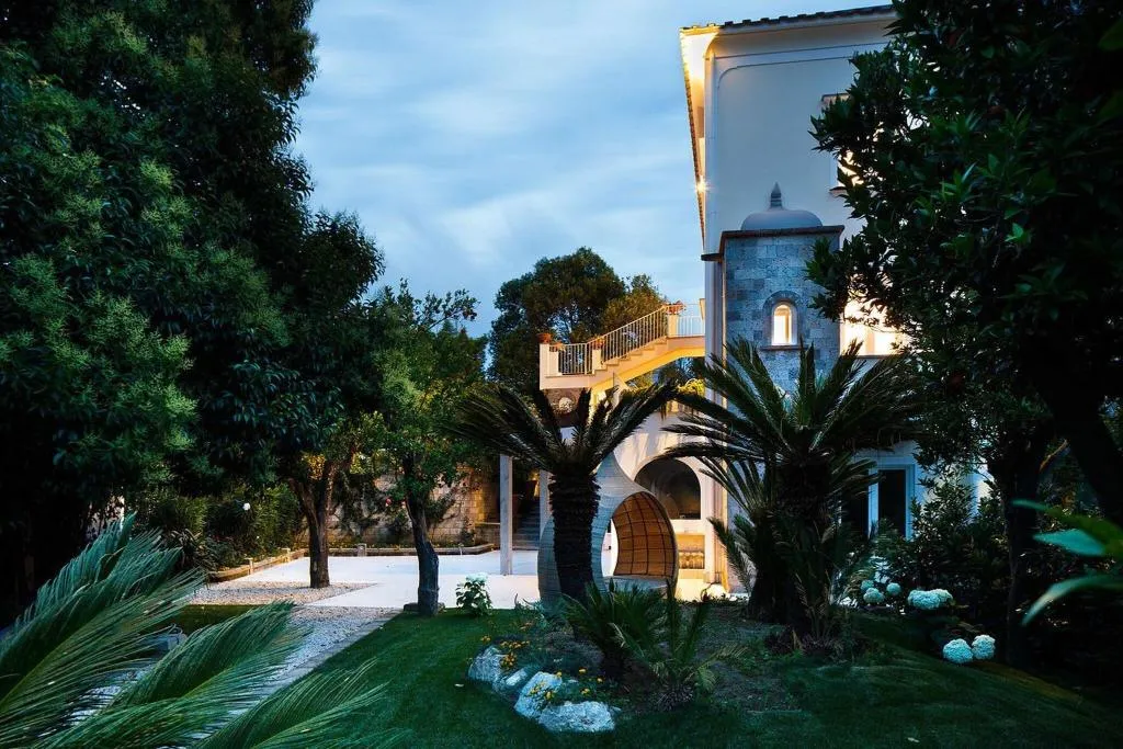 General view, Villa Don Camillo, Naples