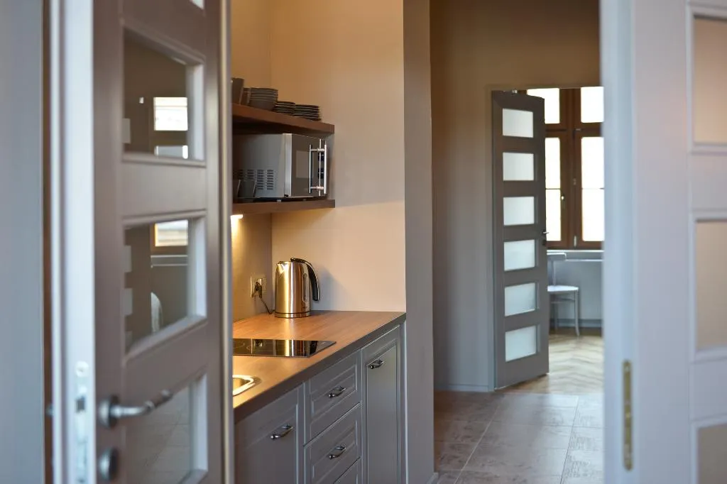APARTMENT TWO BEDROOMS TWO BATHROOMS Room, La Gioia Grey Stylish Apartments, Krakow