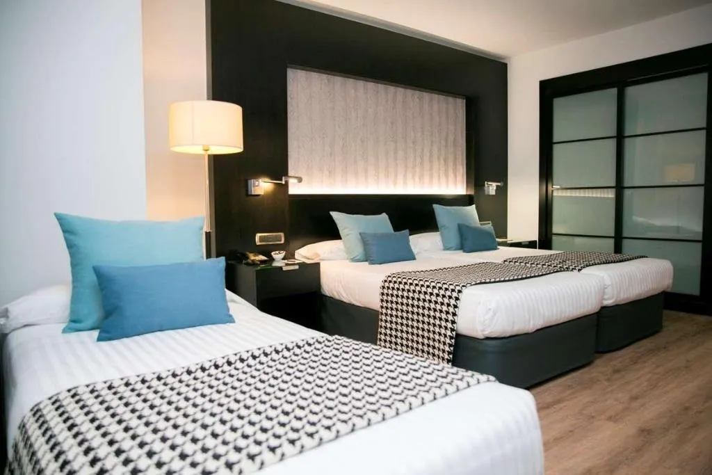 Room, Intelier Rosa, Valencia
