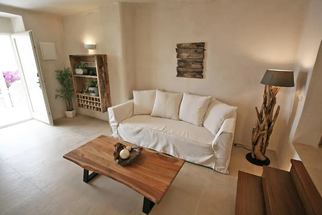 JUNIOR SUITE WITH JACUZZI Room, Atlantis Beach Residence, Mykonos