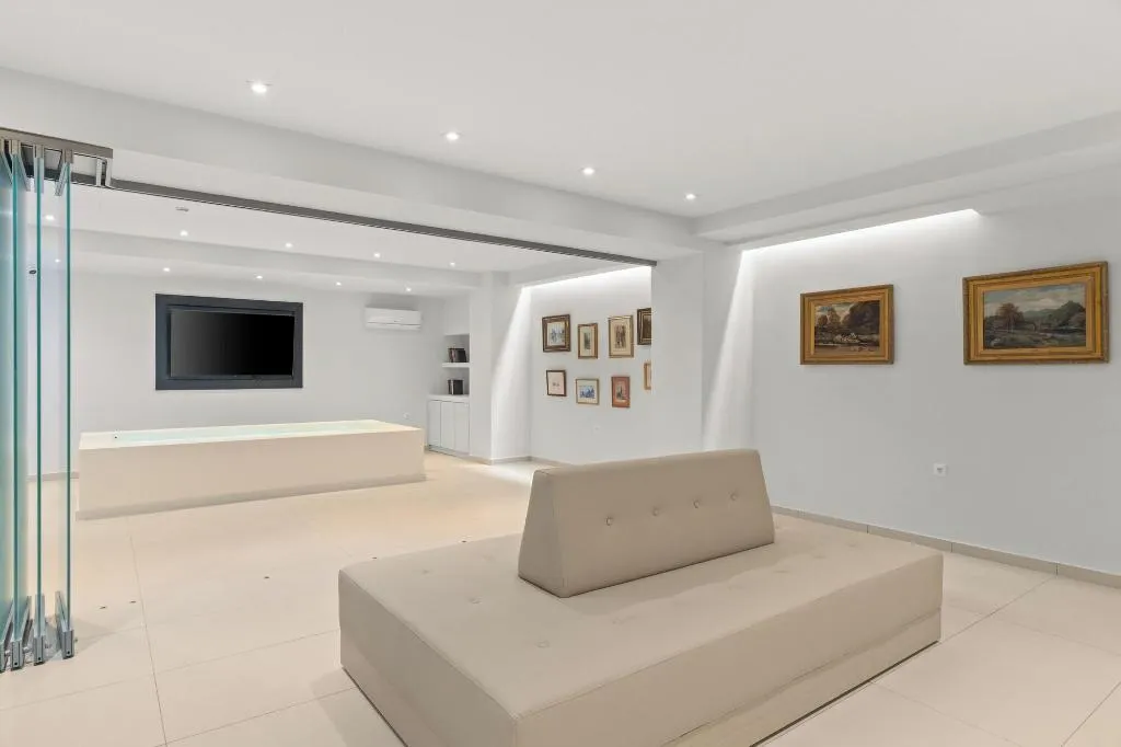Conferences, Gallery Central, Athens