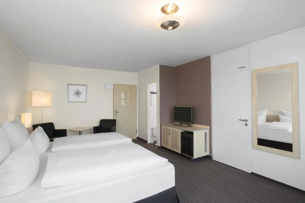DOUBLE STANDARD Room, Berlin City-West, Berlin