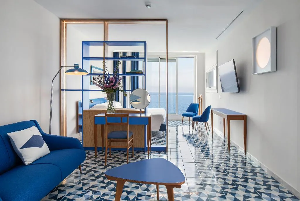Room, Parco Dei Principi, Naples