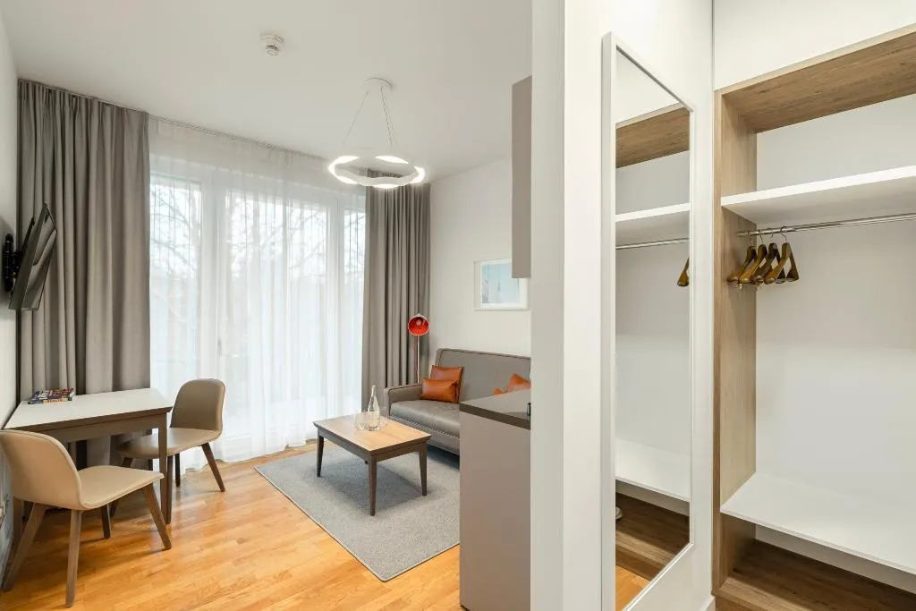 APARTMENT DELUXE ONE BEDROOM Room, High Park am Potsdamer Platz, Berlin