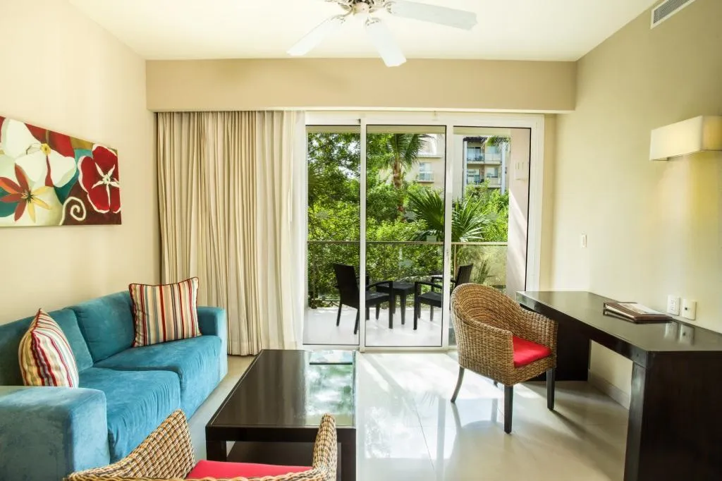 JUNIOR SUITE STANDARD Room, Dreams Jade Resort & Spa - All Inclusive, Cancun Area